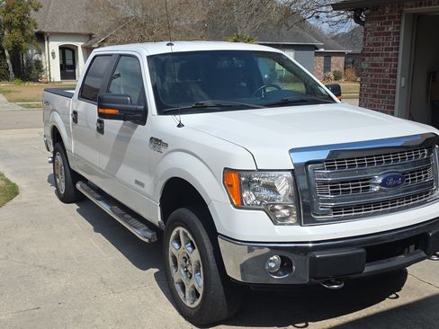 Used 2013 Ford F150 XLT w/ Luxury Equipment Group image 13