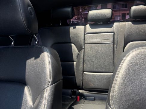 Used 2016 Mercedes-Benz GLA 250 4MATIC image 6