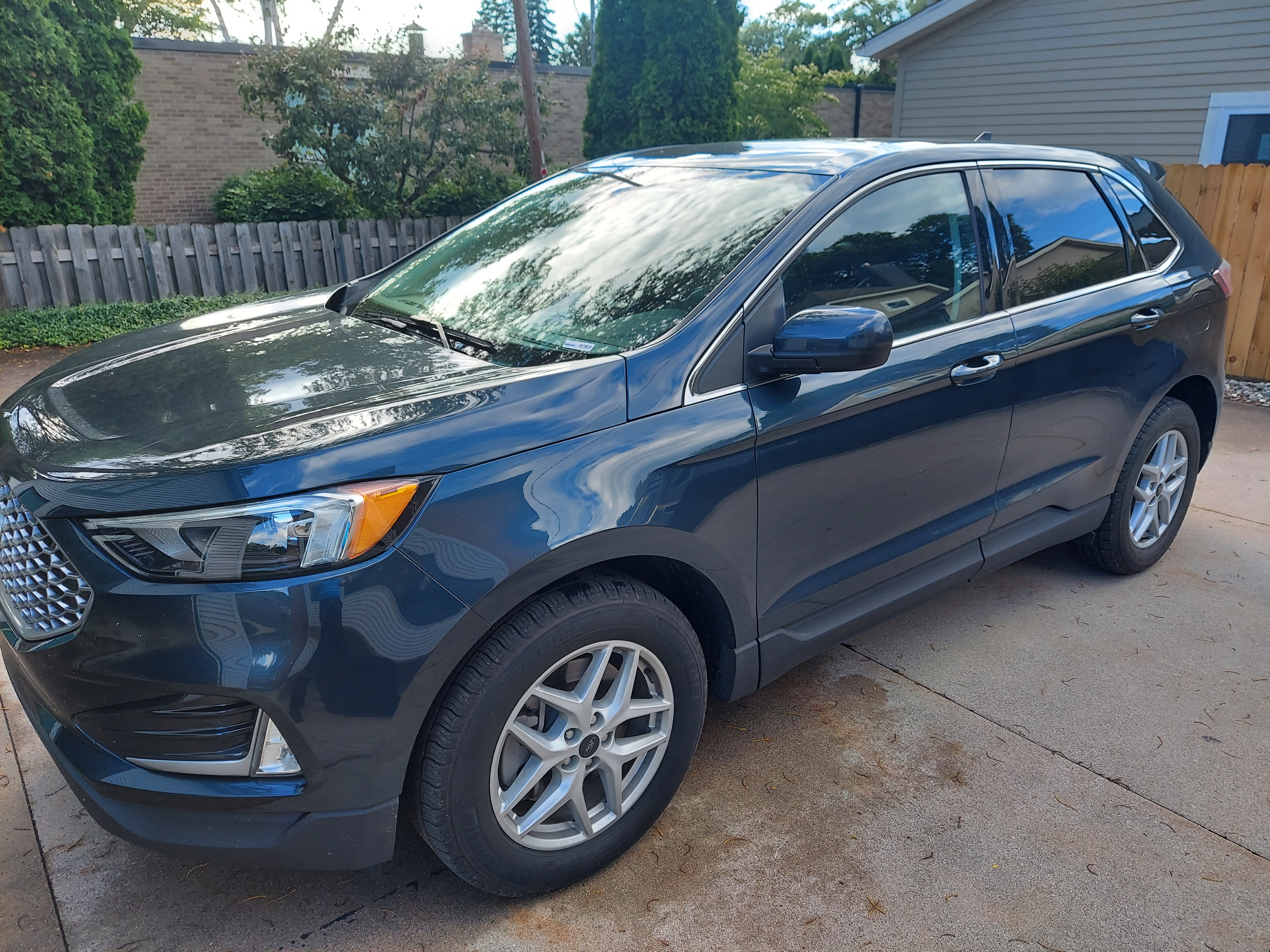 Used 2024 Ford Edge SEL w/ Convenience Package AWD/4WD image 1