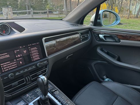 Used 2021 Porsche Macan GTS image 16
