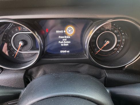 Used 2019 Jeep Wrangler Unlimited Sport S AWD/4WD image 17