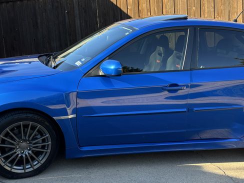 Used 2014 Subaru Impreza WRX Premium image 2