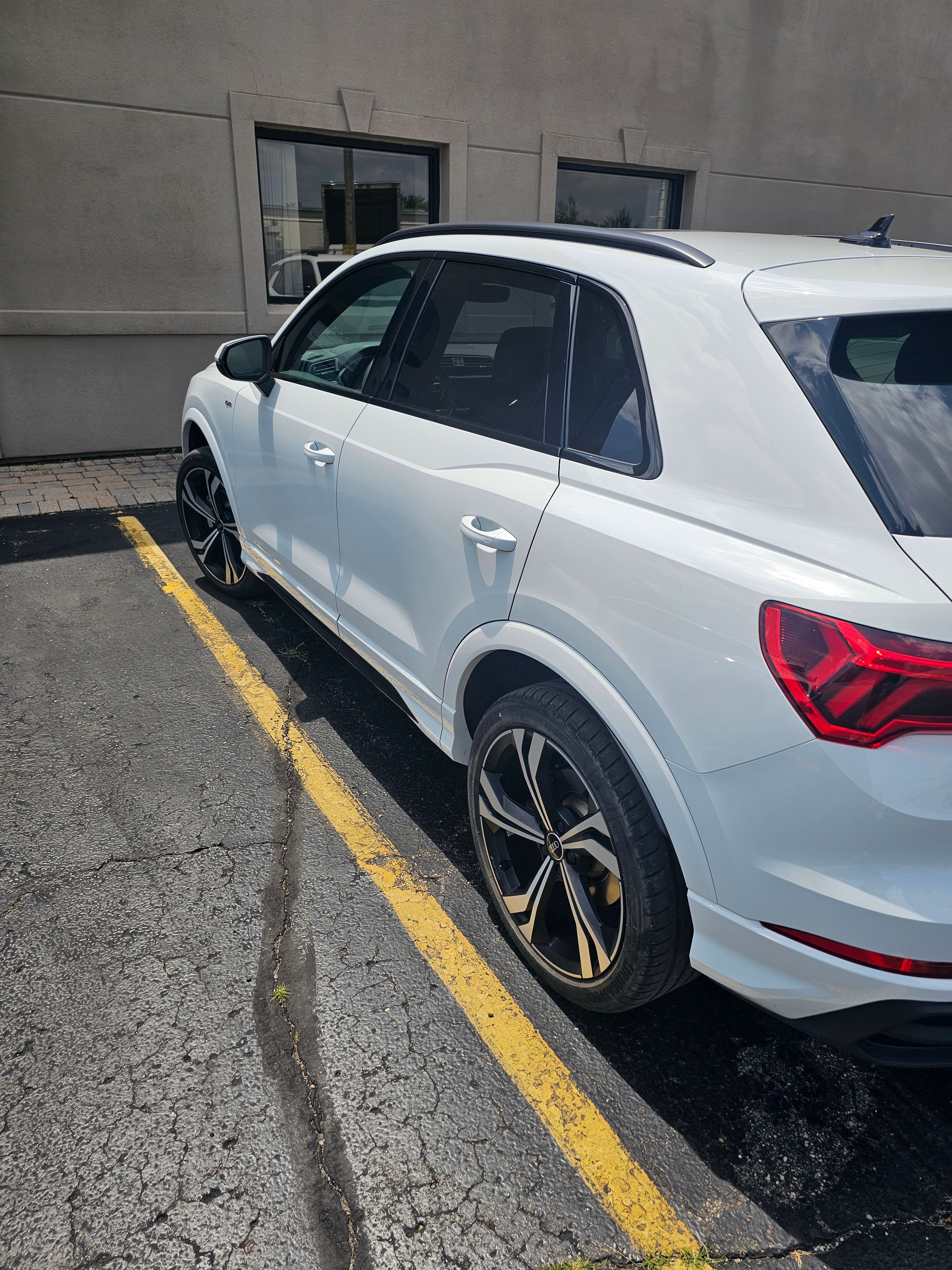 Used 2023 Audi Q3 2.0T Premium Plus AWD/4WD image 6