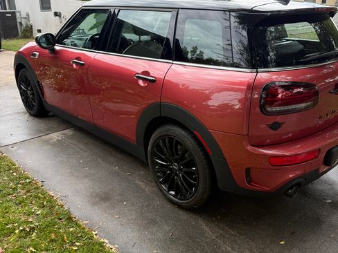 Used 2023 MINI Cooper Clubman S FWD image 6