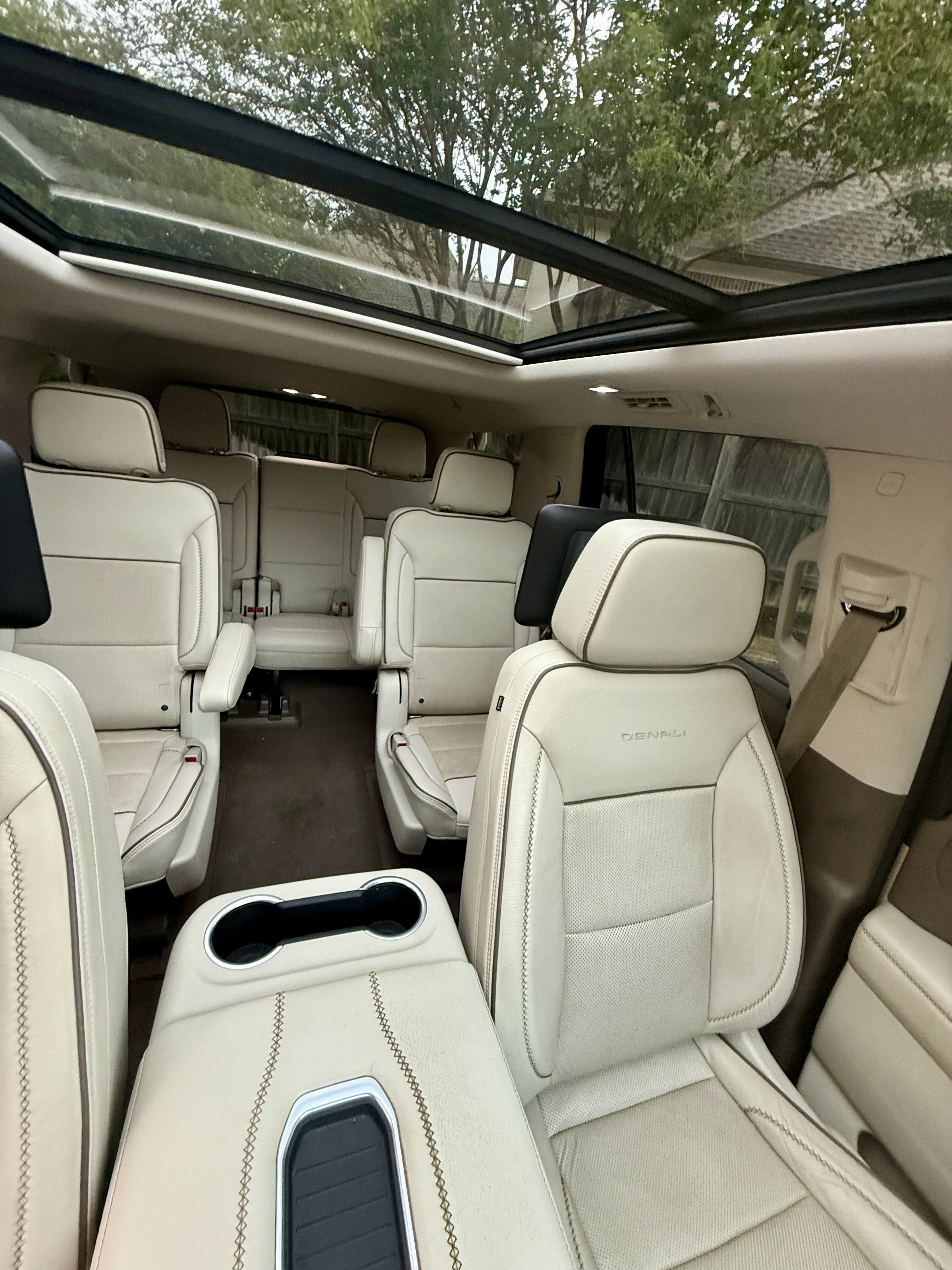 Used 2021 GMC Yukon Denali AWD/4WD image 17