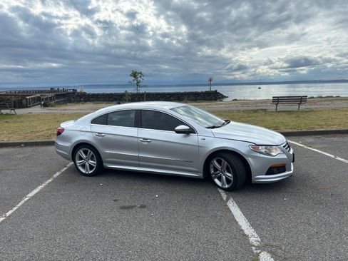 Used 2012 Volkswagen CC R-Line FWD image 21