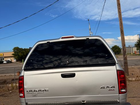 Used 2004 Dodge Ram 2500 Truck SLT w/ Sport Appearance Group image 5