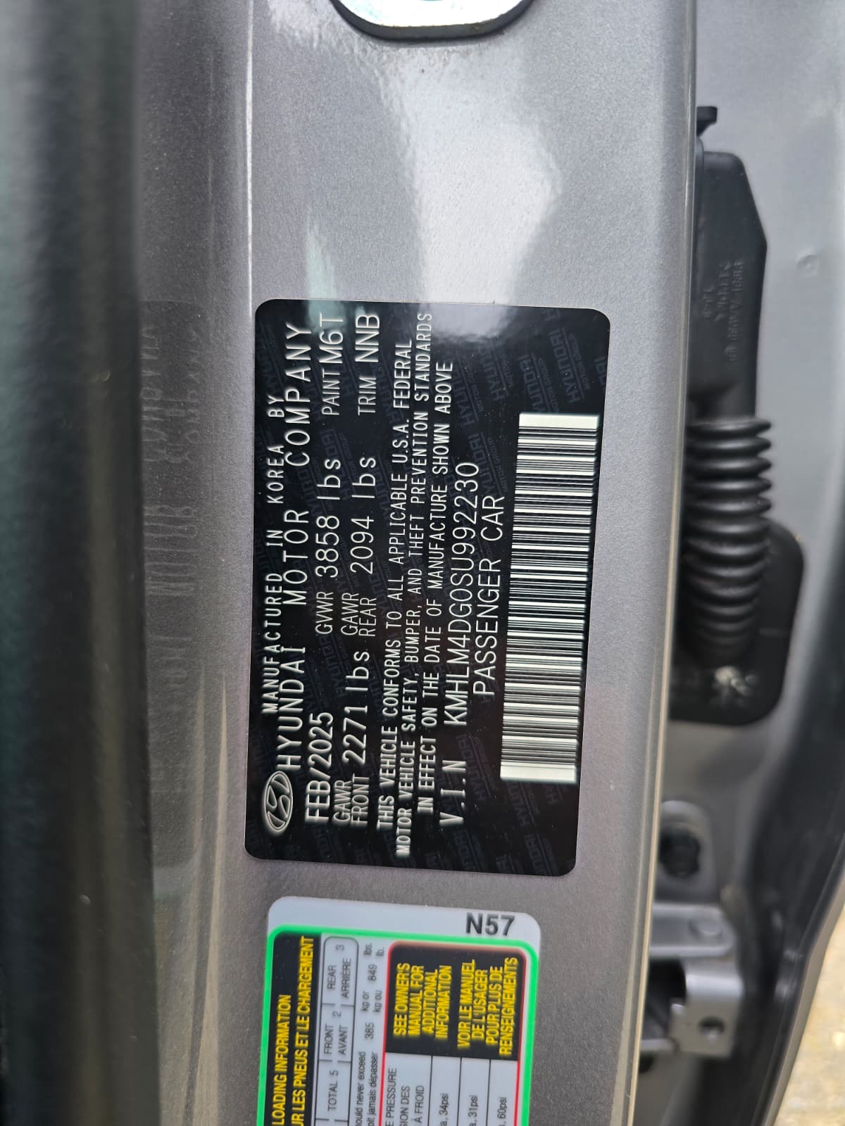 Used 2025 Hyundai Elantra Sport FWD image 16