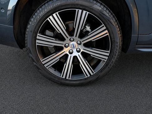 Used 2025 Volvo XC90 T8 Ultra w/ Protection Package Premier AWD/4WD image 30