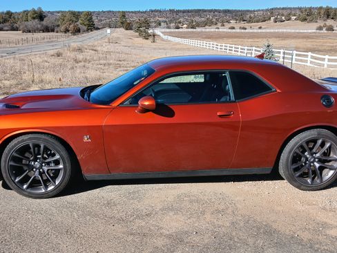 Used 2023 Dodge Challenger R/T Scat Pack w/ Plus Package image 5