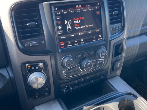 Used 2018 RAM 1500 Rebel image 11