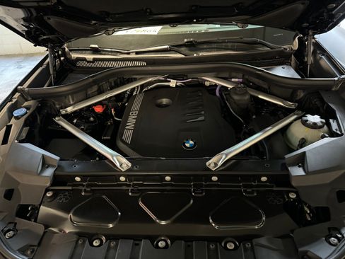 Used 2025 BMW X5 xDrive40i AWD/4WD image 19