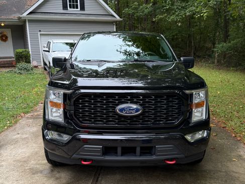 Used 2022 Ford F150 XL w/ STX Appearance Package image 10