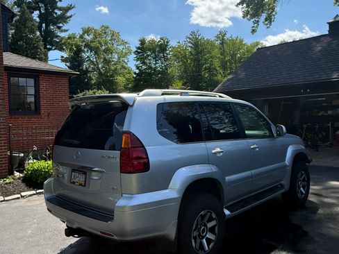 Used 2007 Lexus GX 470 AWD/4WD image 9