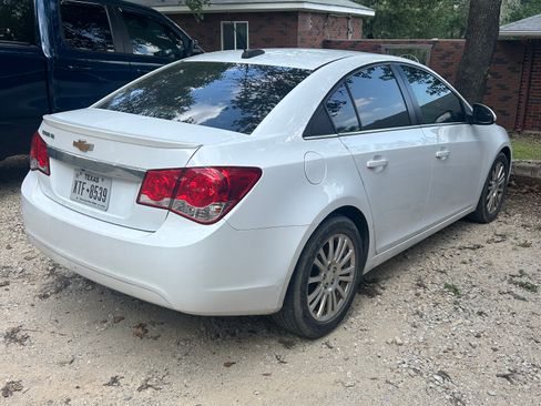 Used 2016 Chevrolet Cruze Eco FWD image 5