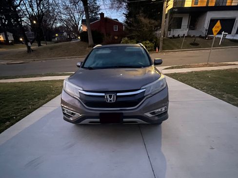 Used 2016 Honda CR-V EX-L image 2