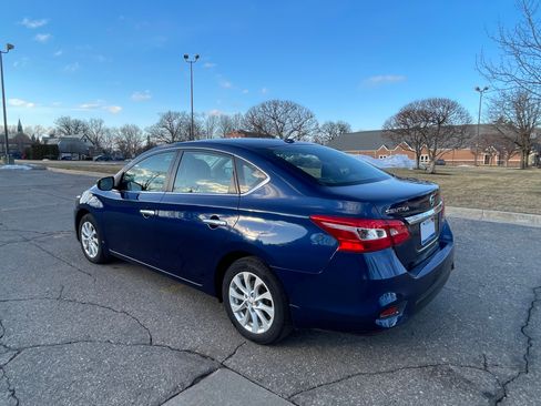 Used 2018 Nissan Sentra SV image 11