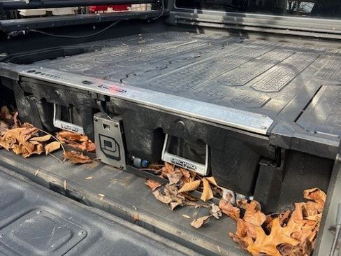 Used 2020 Jeep Gladiator Rubicon image 10