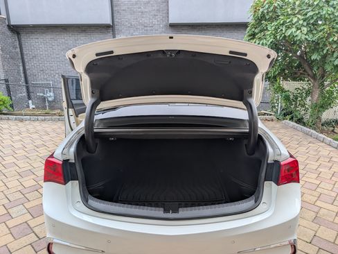 Used 2018 Acura TLX V6 w/ Advance Package image 9