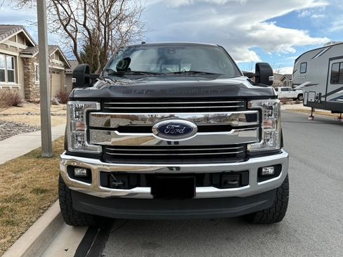 Used 2018 Ford F250 Lariat w/ Lariat Ultimate Package image 12