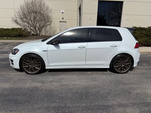 Used 2016 Volkswagen Golf R 4-Door AWD/4WD image 2