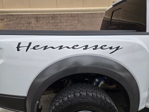 Used 2018 Ford F150 Raptor w/ Equipment Group 802A Luxury image 8