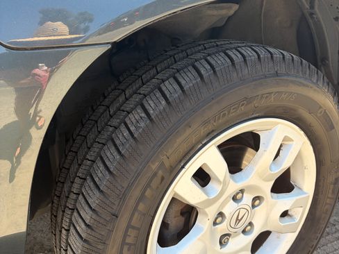 Used 2005 Acura MDX Touring AWD/4WD image 9