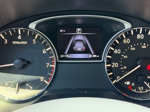 Used 2016 Nissan Altima 2.5 FWD image 9