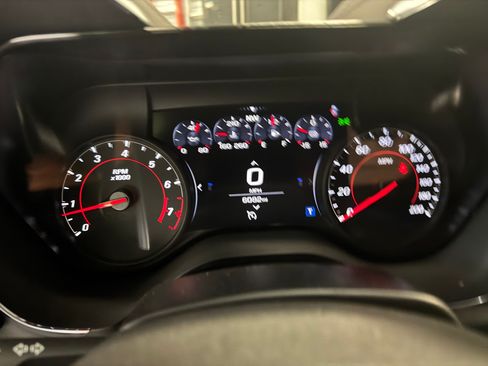 Used 2023 Chevrolet Camaro ZL1 RWD image 9