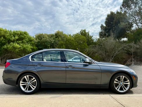Used 2017 BMW 330i Sedan RWD image 6