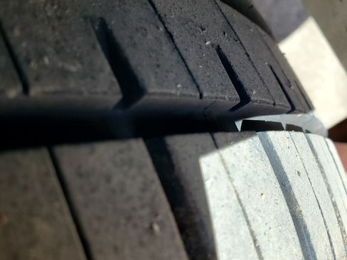 Used 1999 Chevrolet Corvette Coupe w/ Roof Pkg image 16