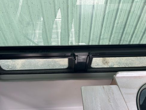 Used 2018 Mercedes-Benz Sprinter 2500 image 24