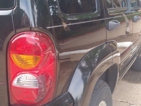 Used 2002 Jeep Liberty Limited image 11