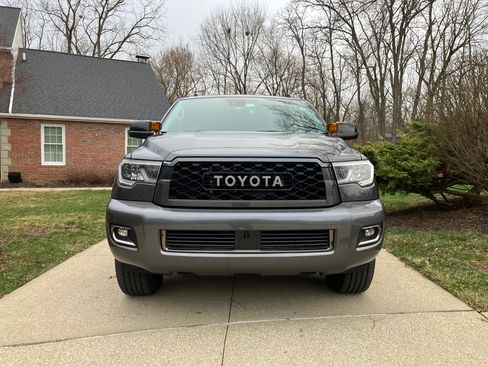 Used 2022 Toyota Sequoia Nightshade image 2