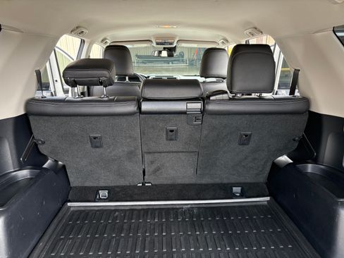 Used 2020 Toyota 4Runner SR5 image 5