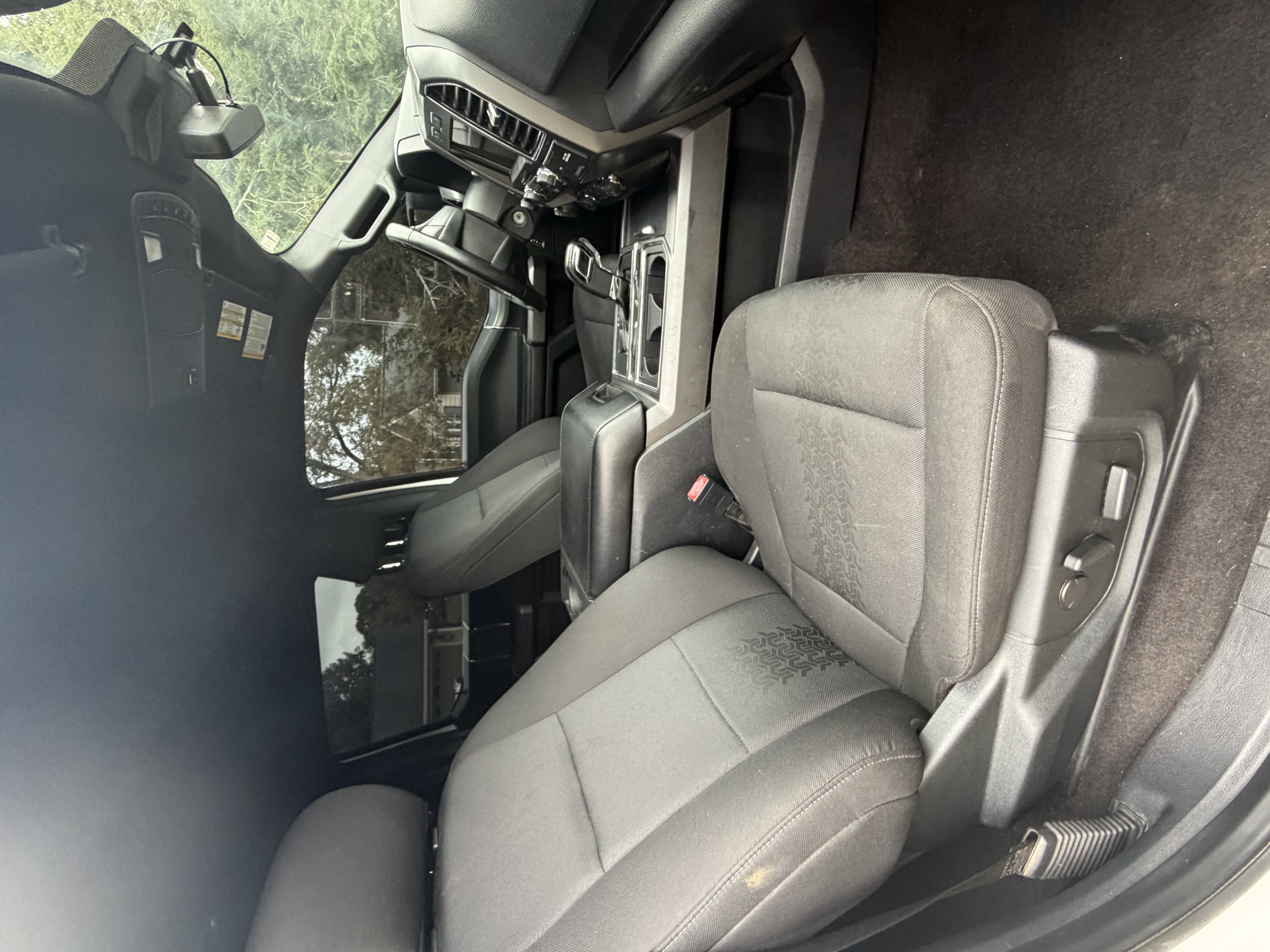 Used 2020 Ford F150 XLT w/ Equipment Group 302A Luxury AWD/4WD image 11