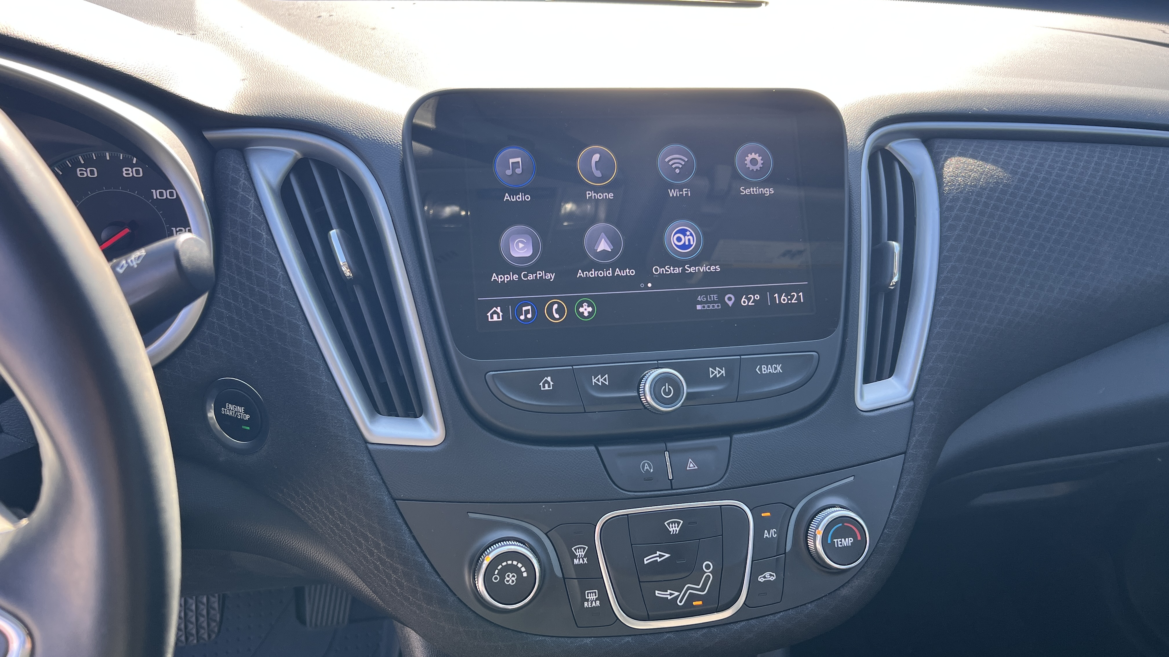 Used 2024 Chevrolet Malibu RS FWD image 6
