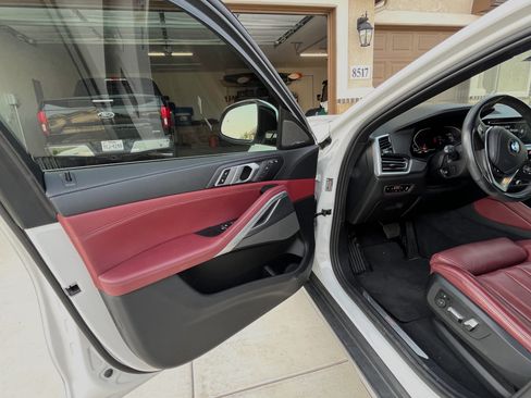 Used 2021 BMW X6 sDrive40i w/ Premium Package RWD image 6