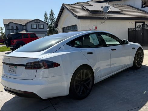 Used 2021 Tesla Model S Plaid AWD/4WD image 5