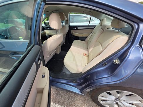 Used 2016 Subaru Legacy 2.5i Premium image 6