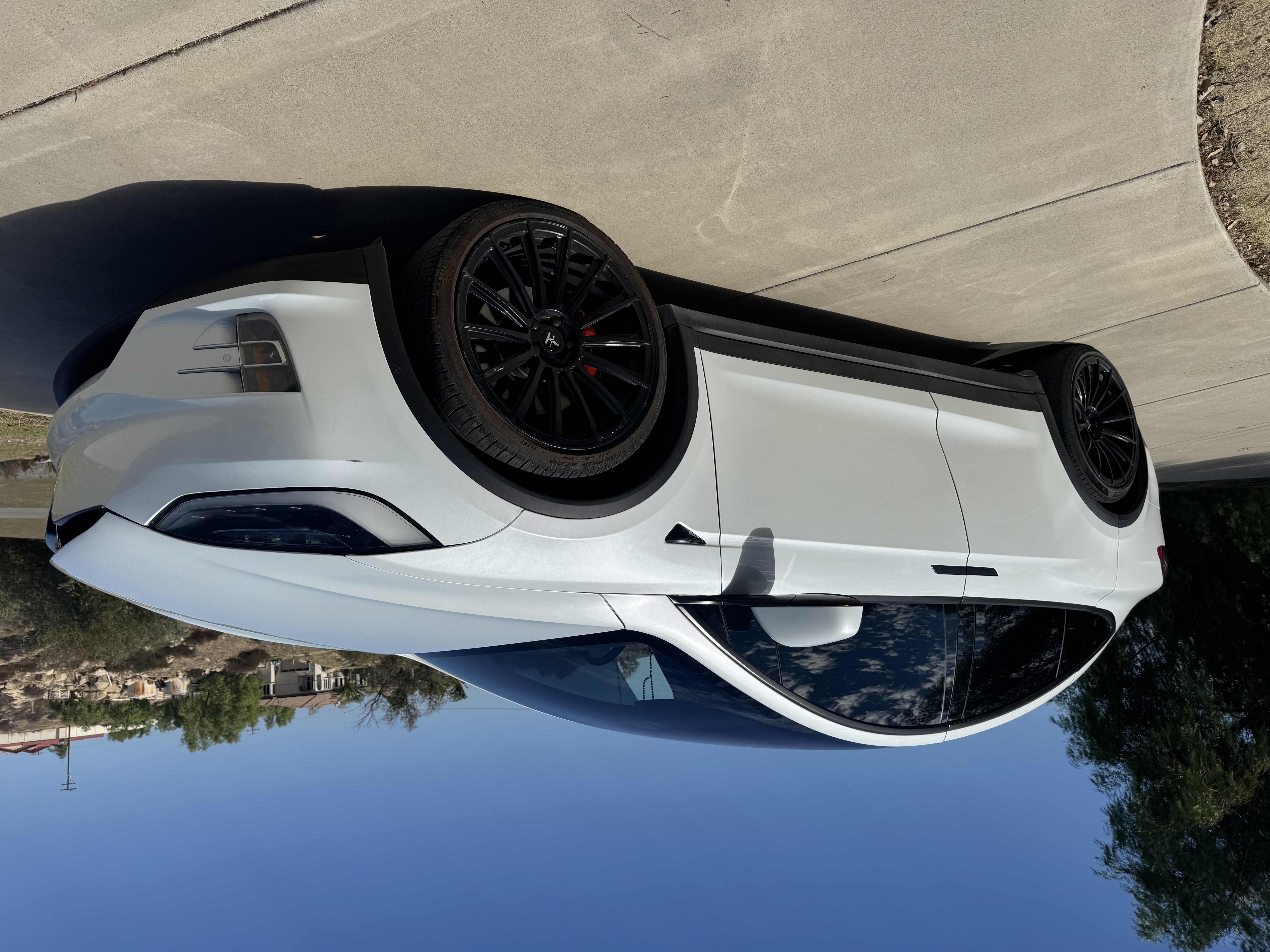 Used 2018 Tesla Model X 75D AWD/4WD image 26