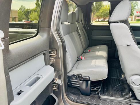 Used 2011 Ford F150 XLT w/ XLT Convenience Pkg RWD image 9