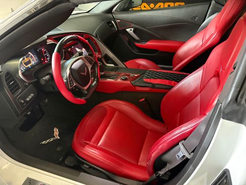 Used 2016 Chevrolet Corvette Stingray Coupe w/ 2LT Preferred Equipment Group image 9