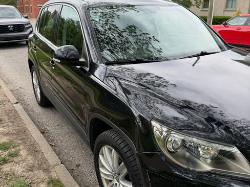 Used 2010 Volkswagen Tiguan SEL image 10