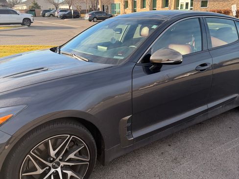 Used 2022 Kia Stinger GT-Line w/ Sun & Sound Package image 2