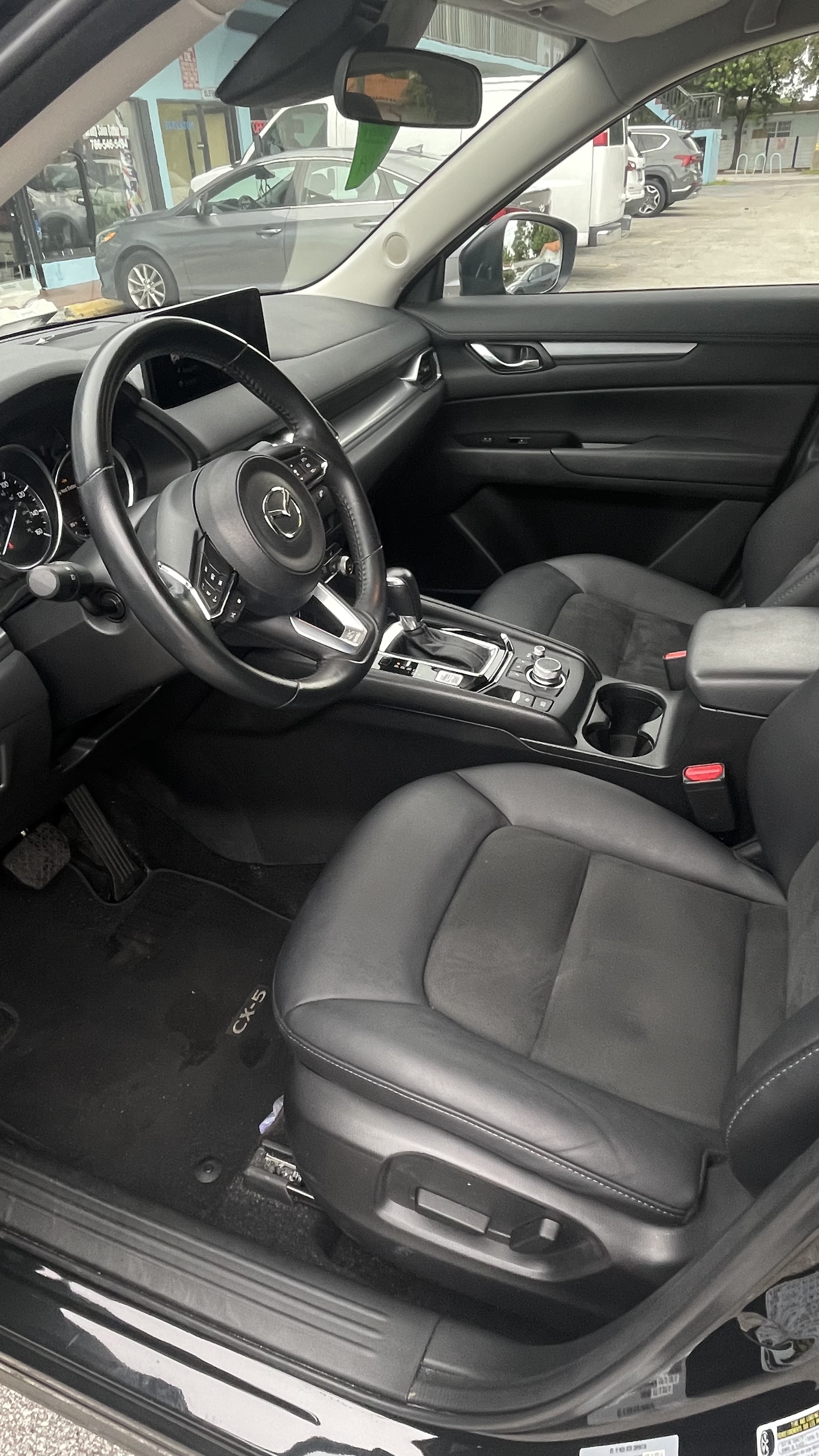 Used 2021 MAZDA CX-5 Touring FWD image 6