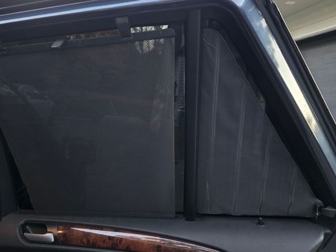 Used 2005 BMW X5 4.4i image 24