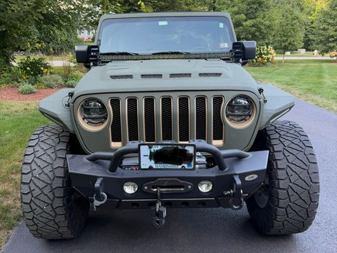 Used 2021 Jeep Wrangler Unlimited Rubicon AWD/4WD image 4