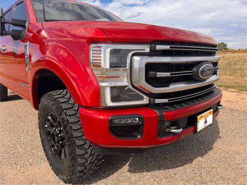Used 2022 Ford F350 Platinum w/ Tremor Off-Road Package image 4