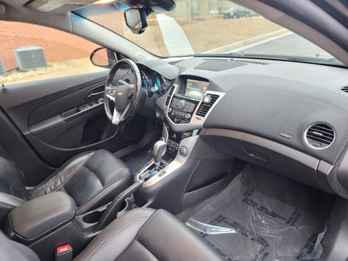 Used 2015 Chevrolet Cruze LTZ image 11